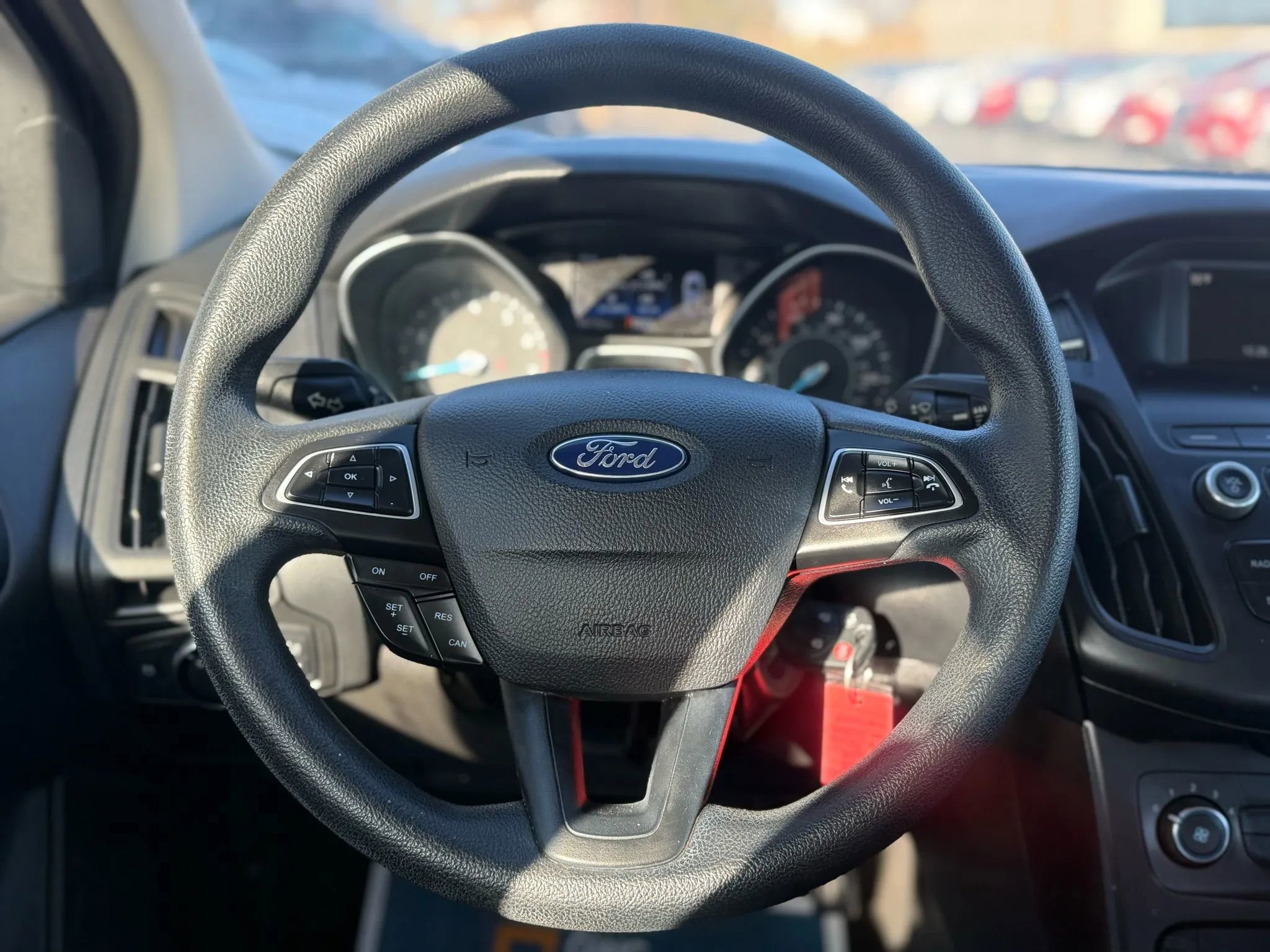 Used 2018 Ford Focus SE image 16