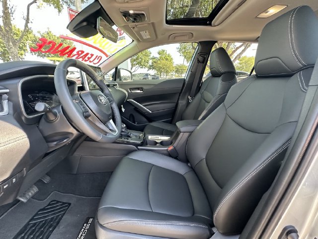Used 2026 Toyota Corolla Cross XLE w/ Convenience Package FWD image 24