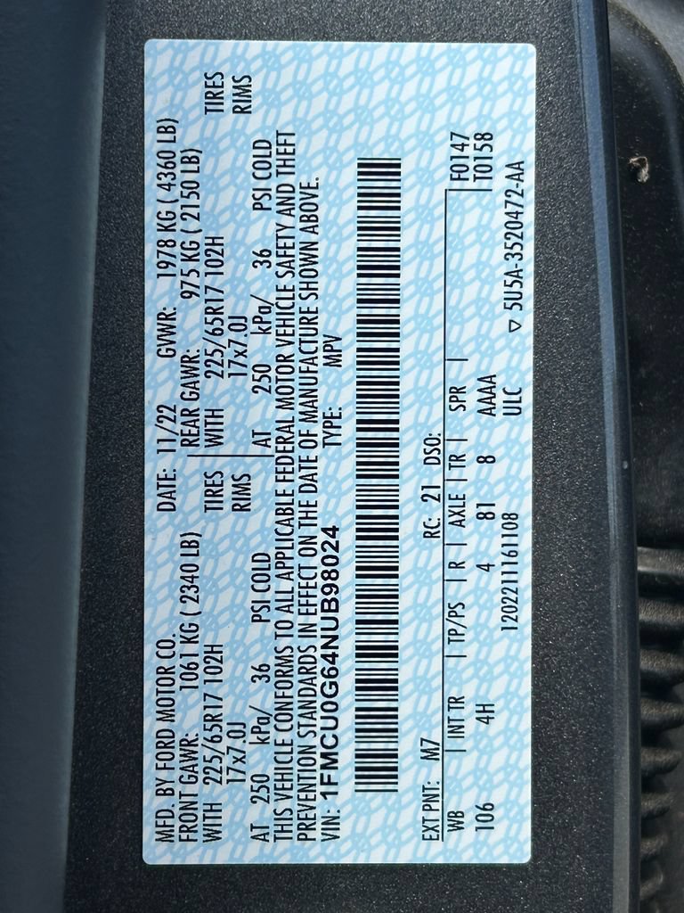 Used 2022 Ford Escape SE w/ Convenience Package FWD image 14
