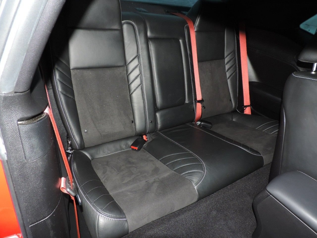 Used 2019 Dodge Challenger SRT Hellcat RWD image 22