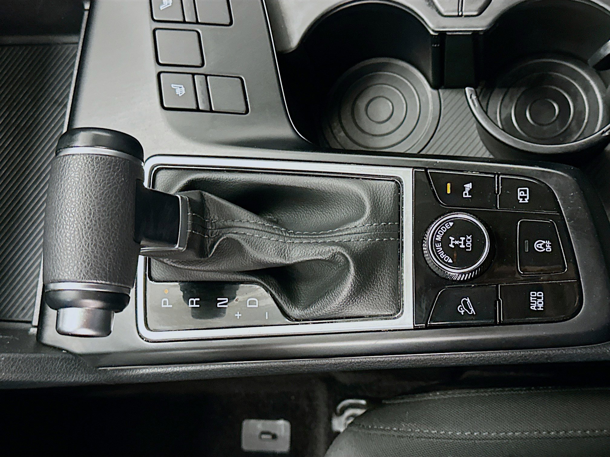 Used 2024 Kia Sportage LX image 25