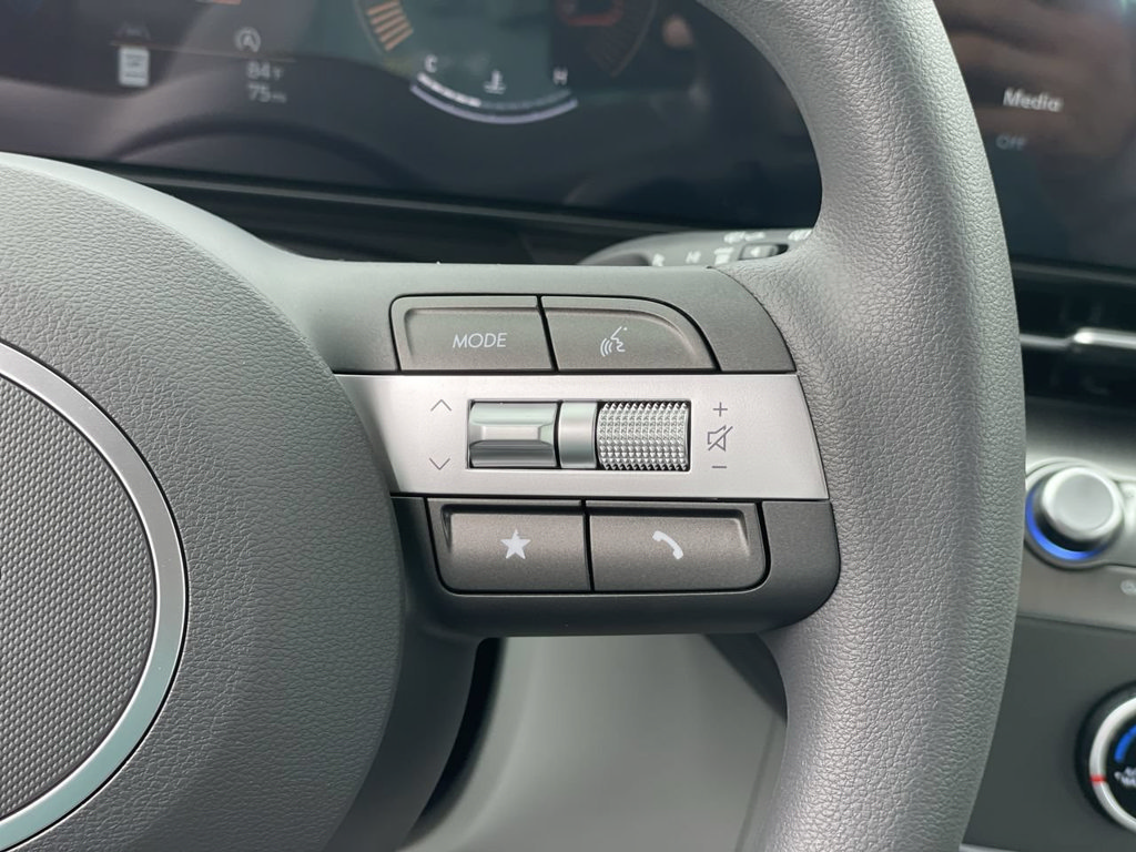 New 2026 Hyundai Kona SE FWD image 25