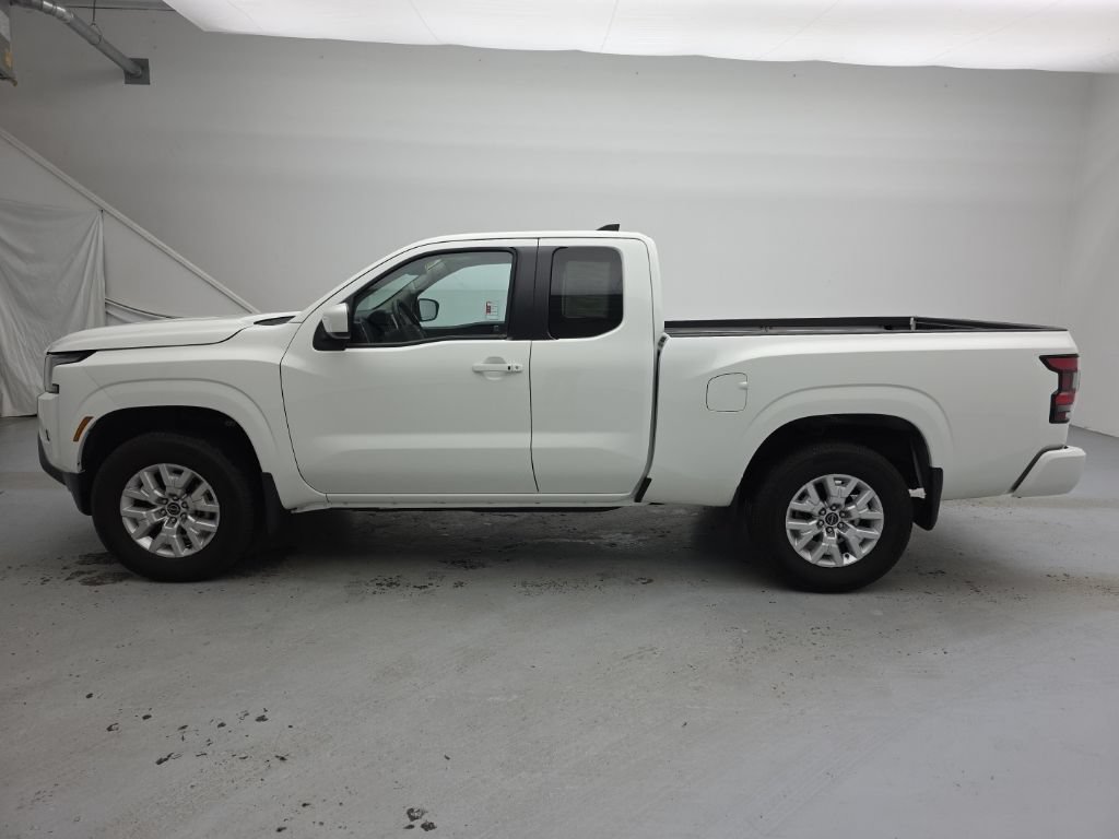 Used 2024 Nissan Frontier SV w/ SV Convenience Package AWD/4WD image 7