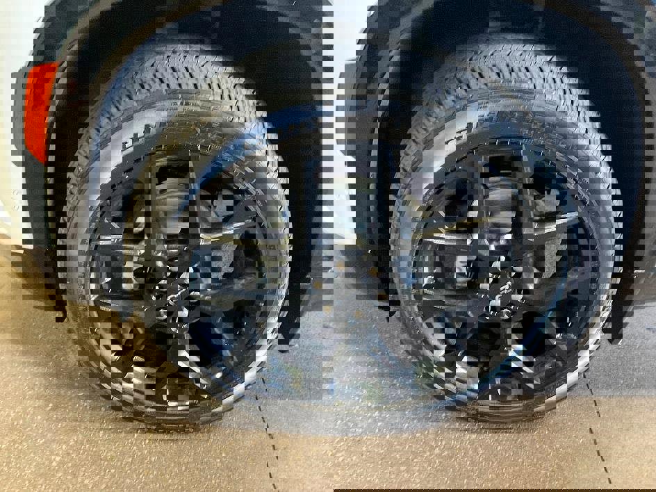 New 2026 Chevrolet Traverse RS w/ LPO, Floor Liner Package image 9