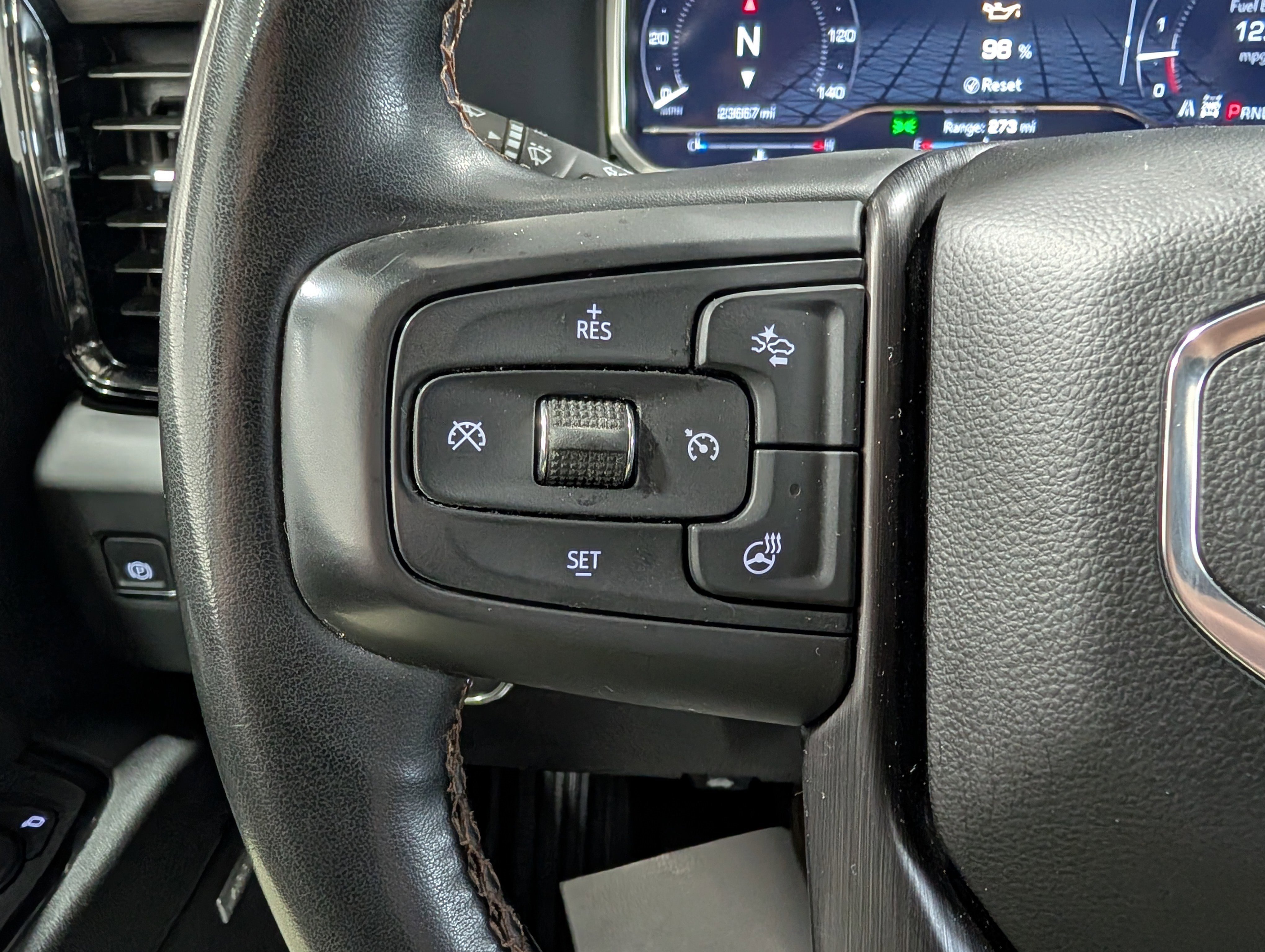 Used 2024 GMC Sierra 3500 AT4 w/ AT4 Premium Plus Package AWD/4WD image 22