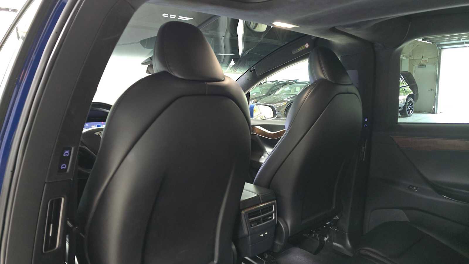 Used 2020 Tesla Model X Long Range image 17