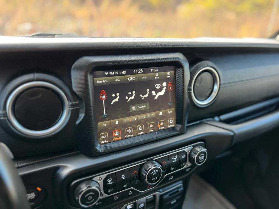 Used 2022 Jeep Gladiator Overland w/ Popular Equipment Package image 20