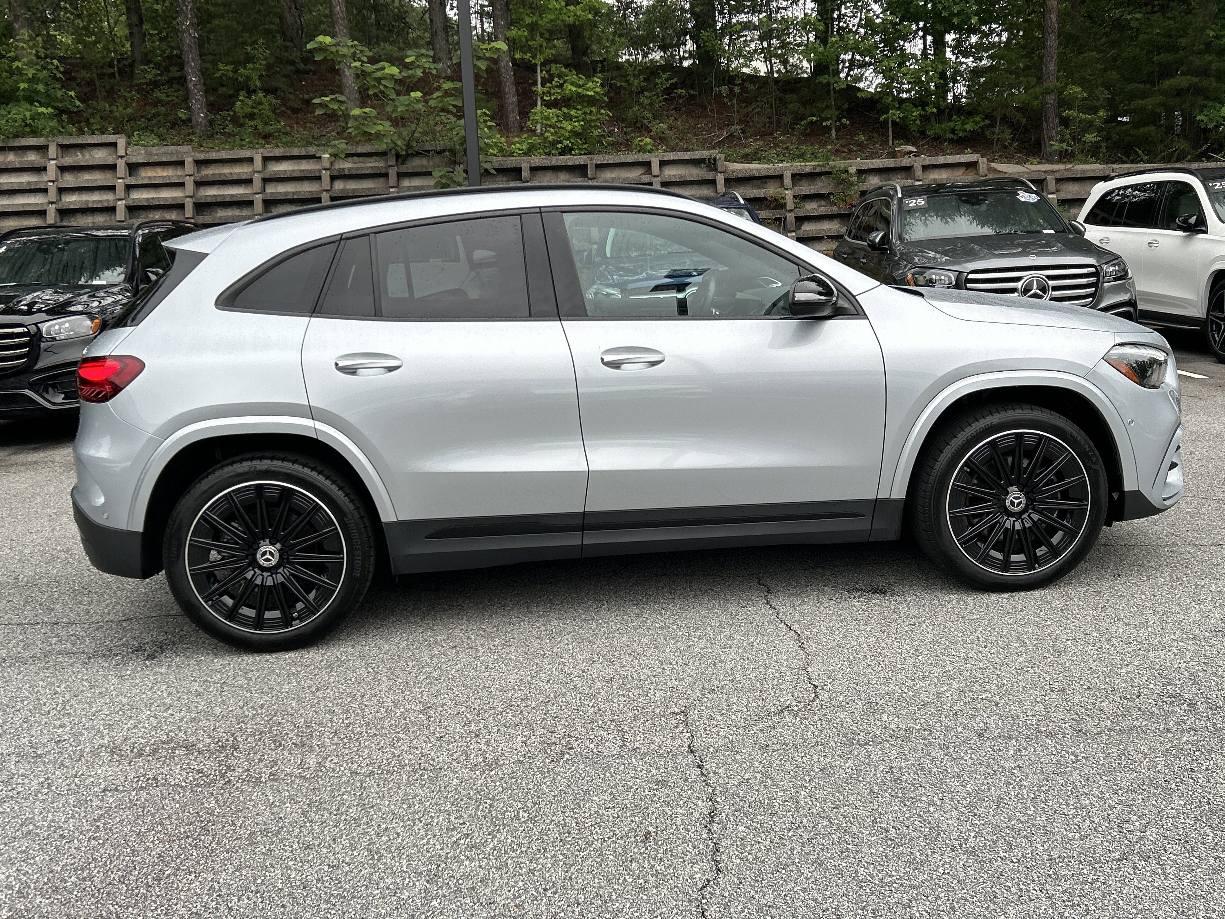 Certified 2025 Mercedes-Benz GLA 250 4MATIC image 5