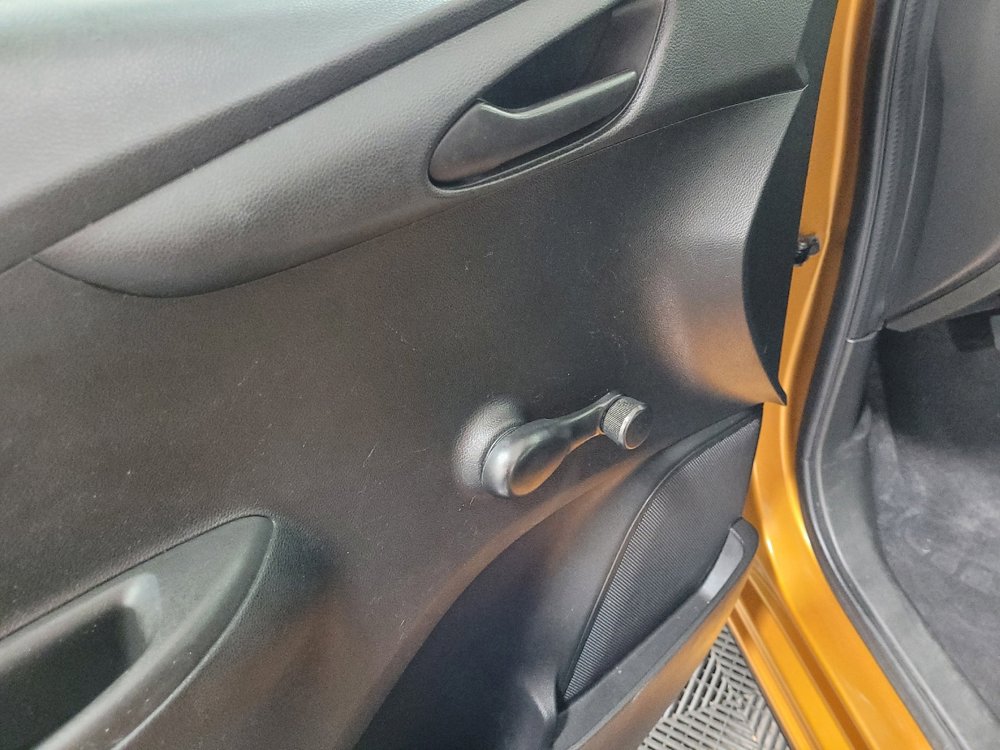Used 2019 Chevrolet Spark LS image 27