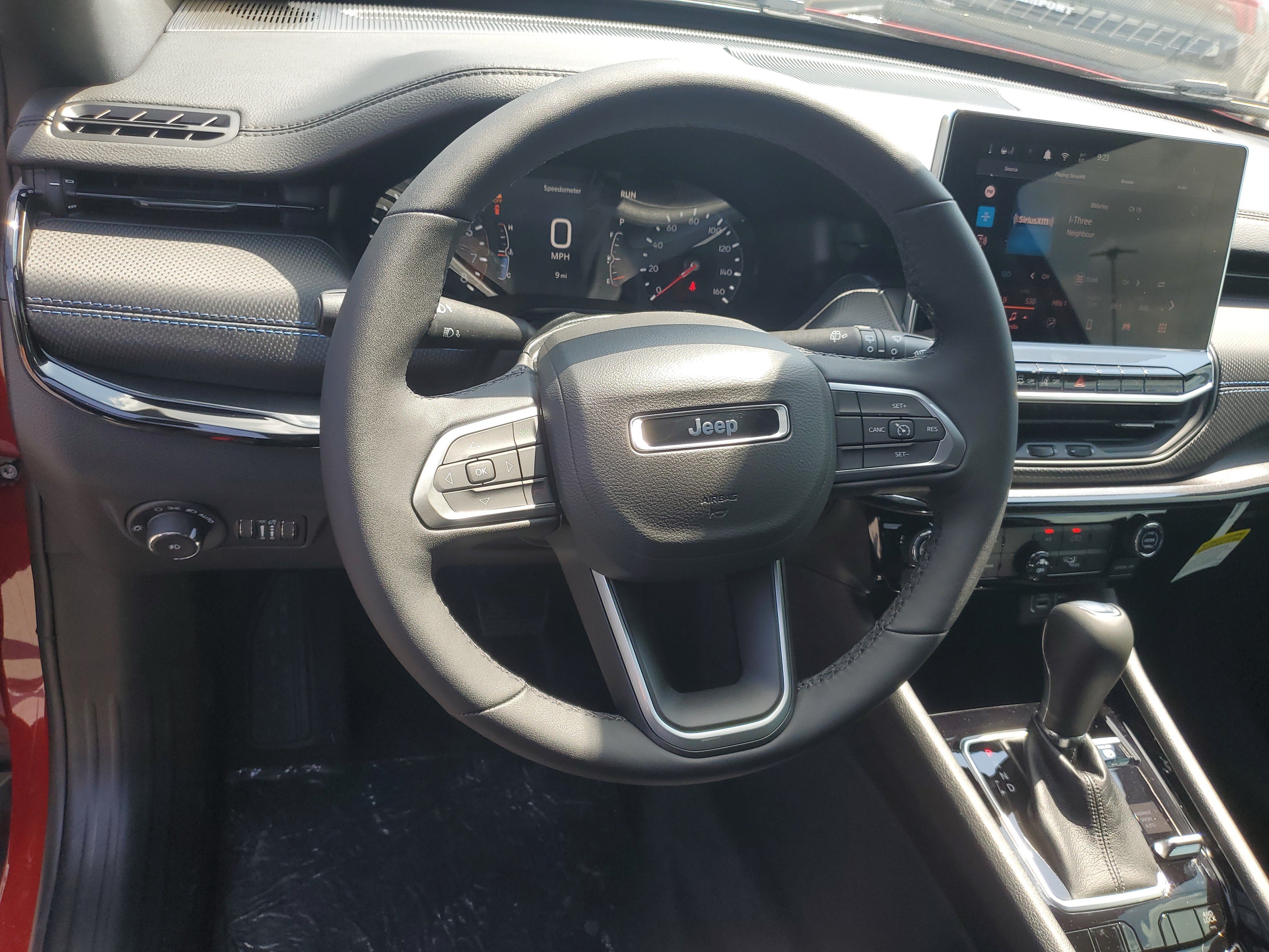New 2026 Jeep Compass Latitude AWD/4WD image 15
