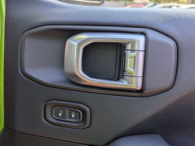 Used 2019 Jeep Wrangler Unlimited Rubicon AWD/4WD image 37