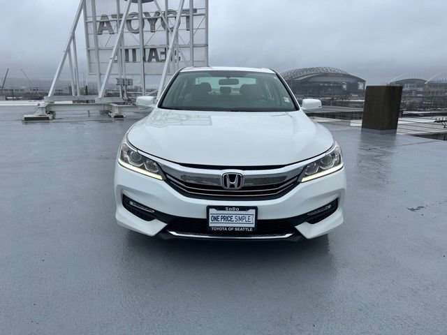Used 2016 Honda Accord EX image 8
