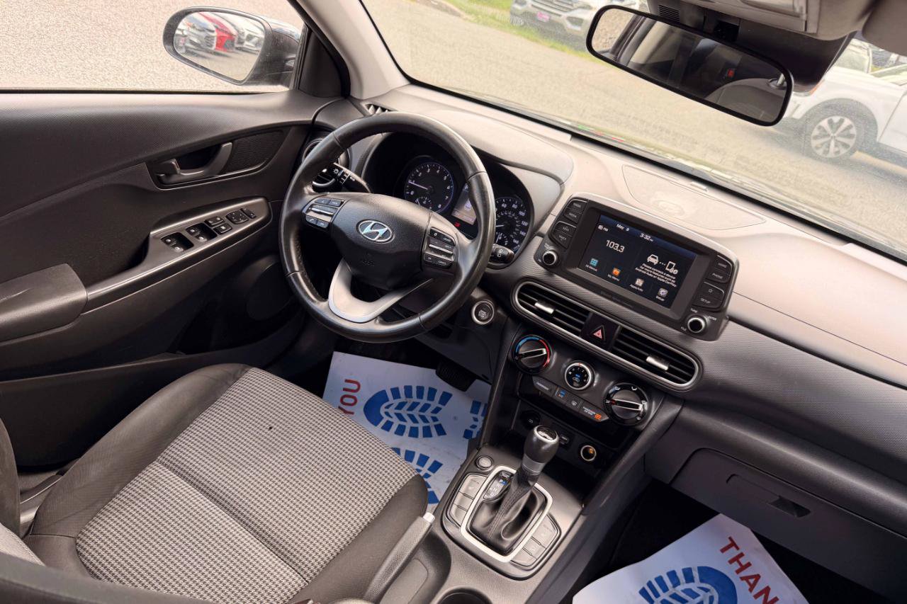 Used 2021 Hyundai Kona SEL FWD image 12