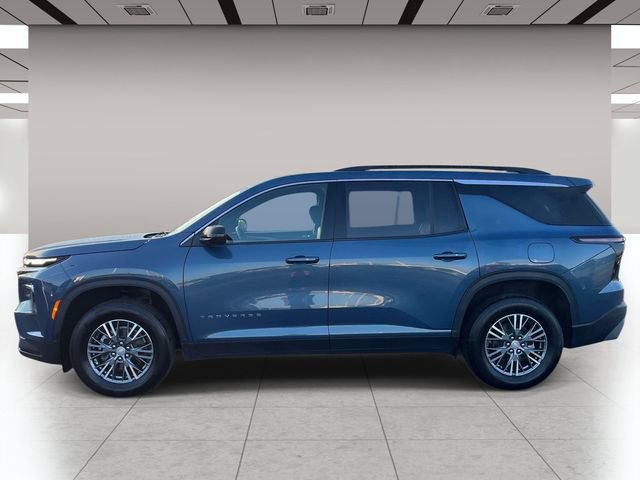Used 2025 Chevrolet Traverse LT AWD/4WD image 7