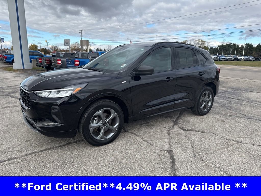 Used 2023 Ford Escape ST-Line w/ Tech Pack #1 image 3