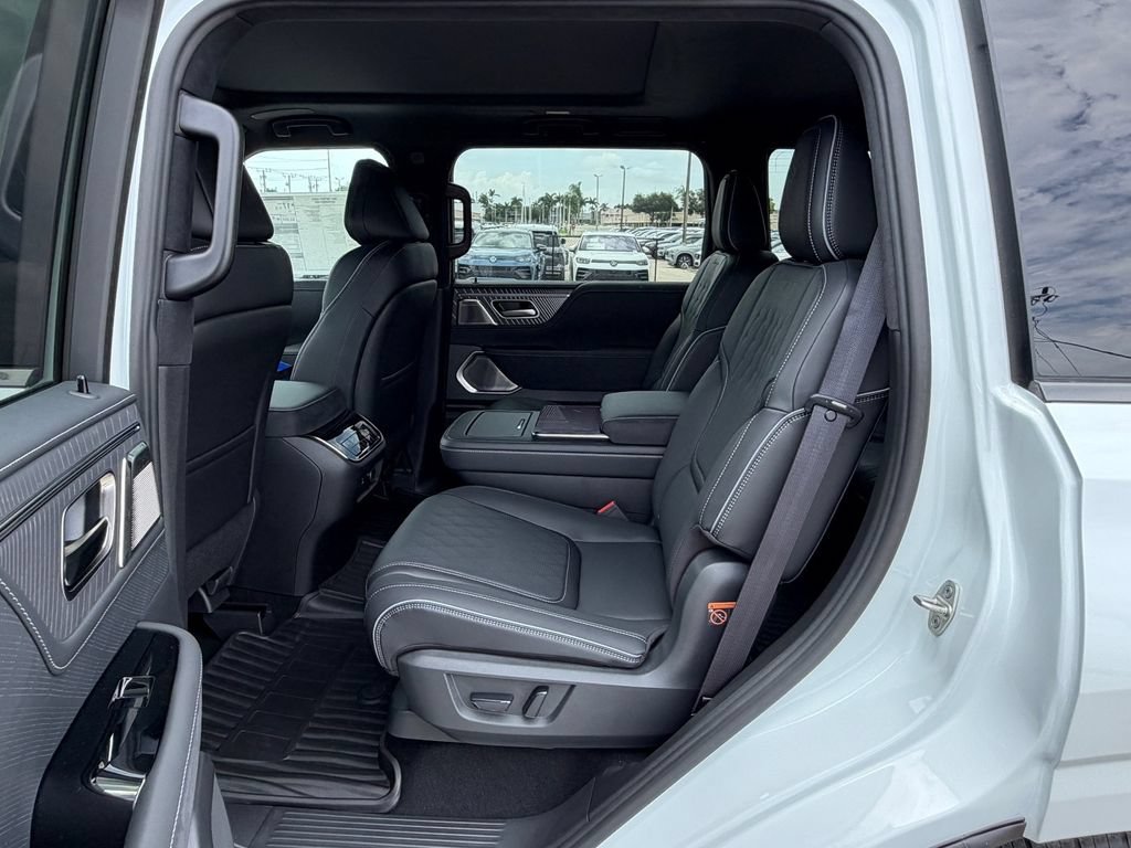 New 2027 INFINITI QX80 Autograph AWD/4WD image 14