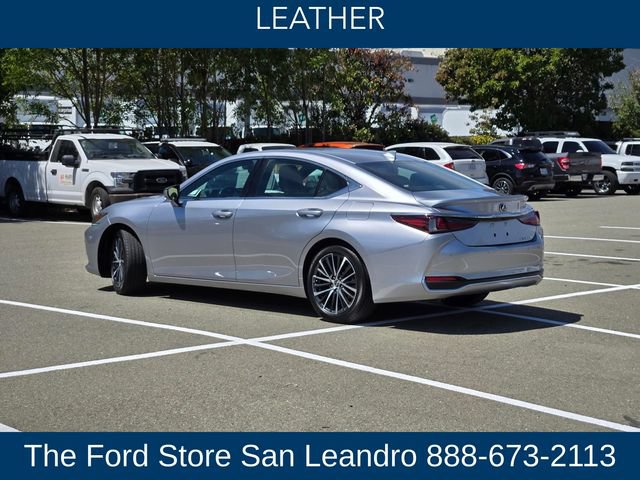 Used 2025 Lexus ES 300h w/ Premium Package FWD image 5
