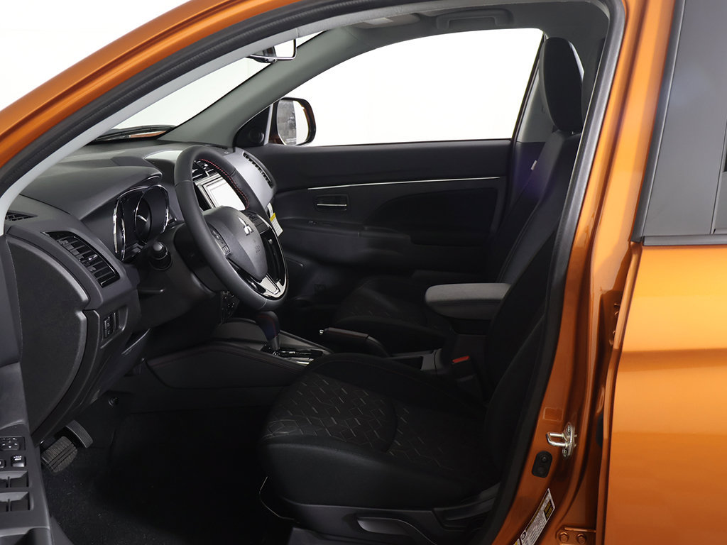 New 2027 Mitsubishi Outlander Sport LE AWD/4WD image 21