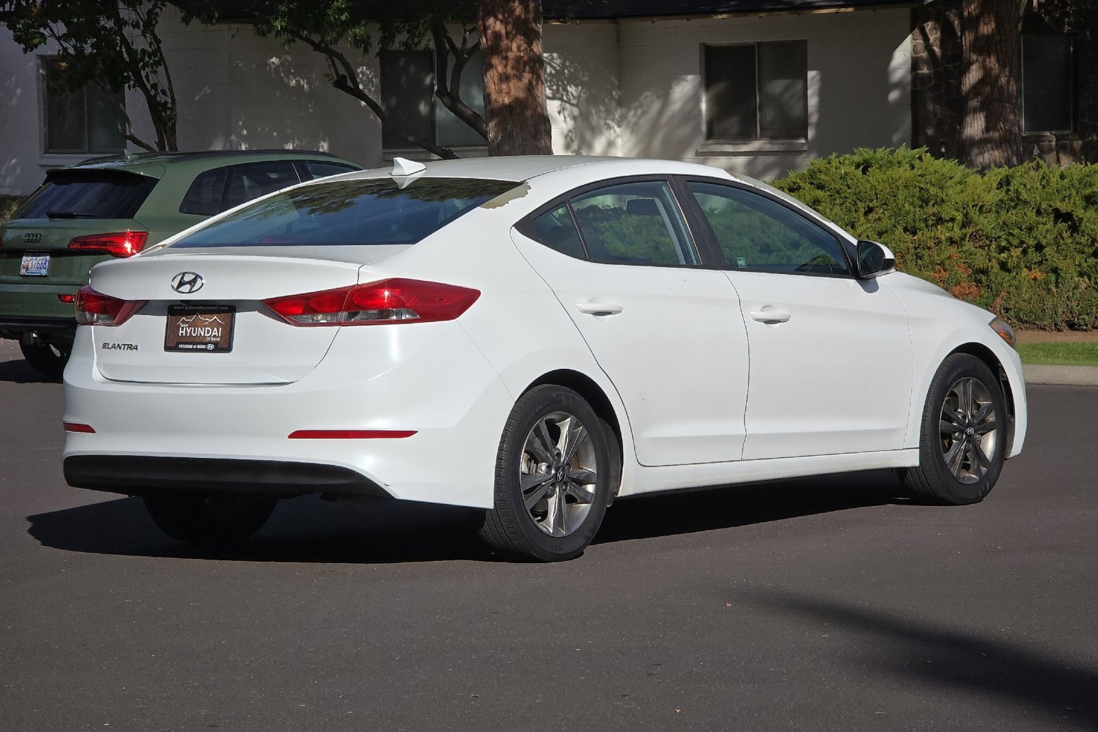 Used 2018 Hyundai Elantra SEL w/ Cargo Package image 4