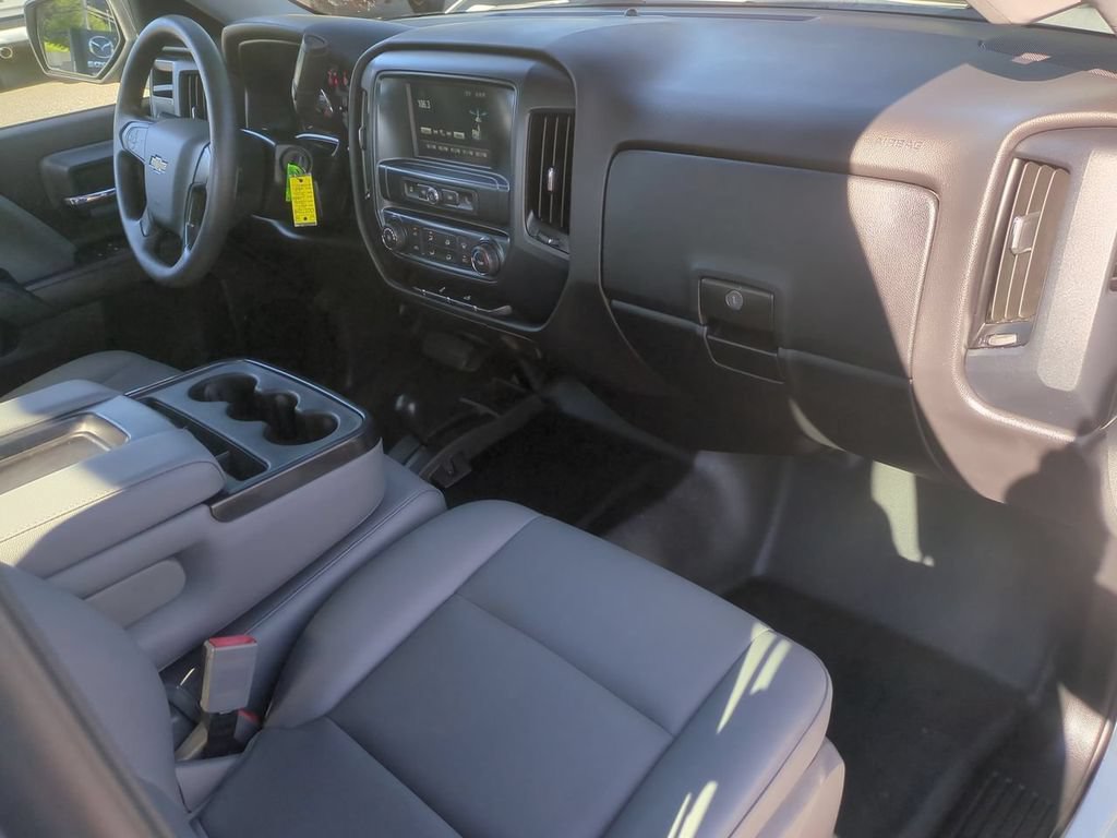 Used 2019 Chevrolet Silverado 1500 W/T AWD/4WD image 27