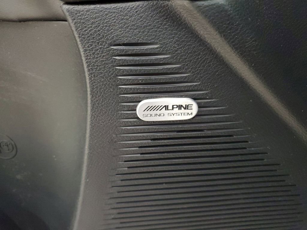 Used 2022 Dodge Challenger R/T w/ Plus Package image 23