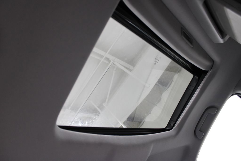 Used 2020 Honda Pilot Touring image 43