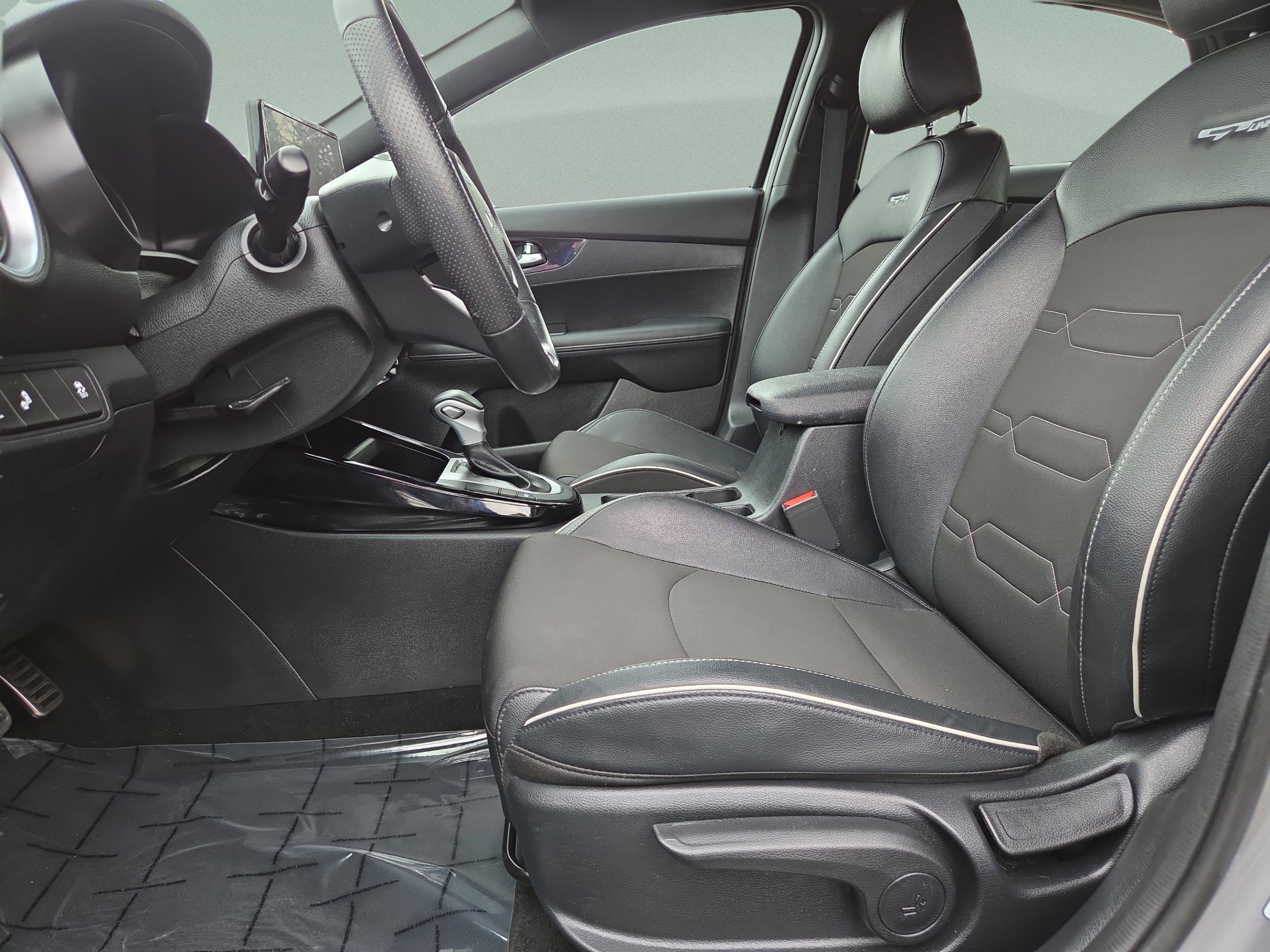 Used 2024 Kia Forte GT-Line image 25