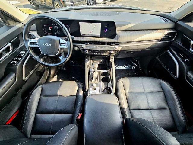 Used 2023 Kia Telluride EX w/ EX Captain's Chair Package FWD image 28