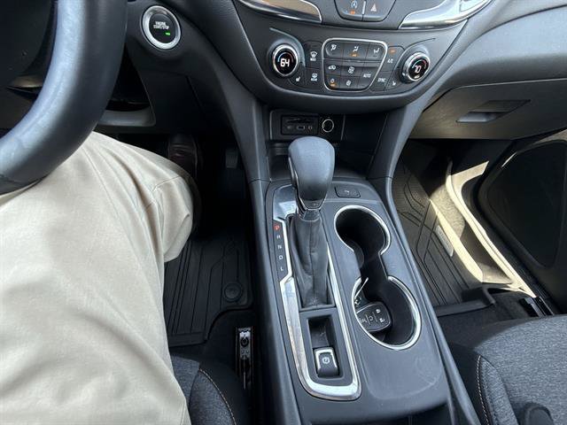 Certified 2024 Chevrolet Equinox LT FWD image 23