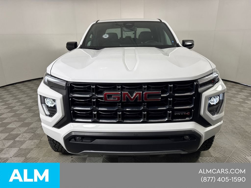 Used 2024 GMC Canyon AT4 image 3