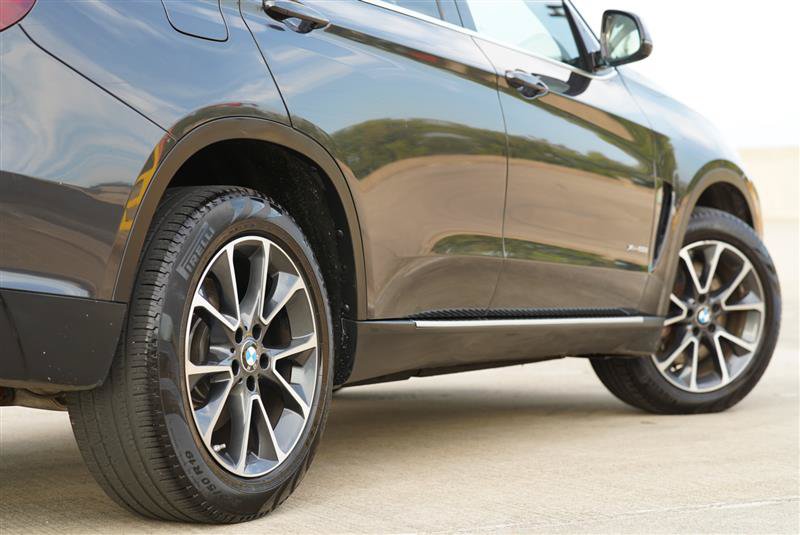 Used 2015 BMW X5 xDrive50i AWD/4WD image 23