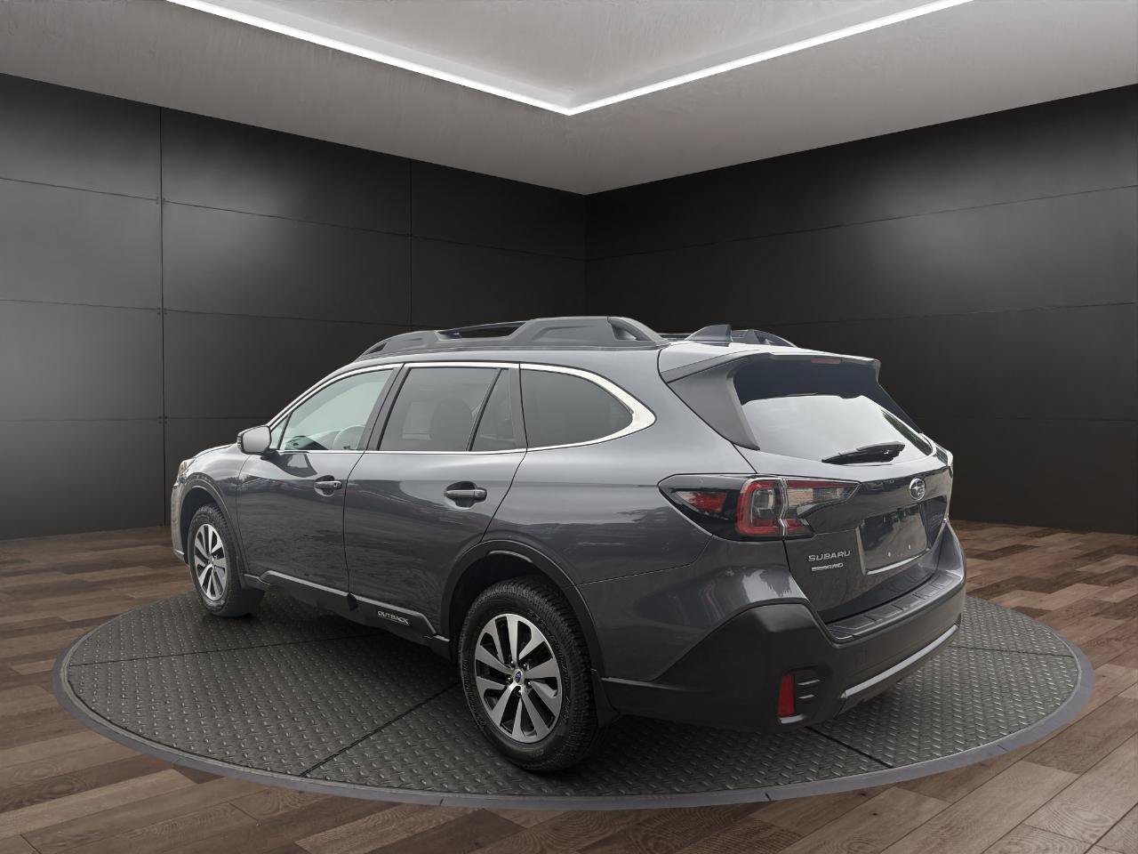 Used 2020 Subaru Outback Premium AWD/4WD image 6