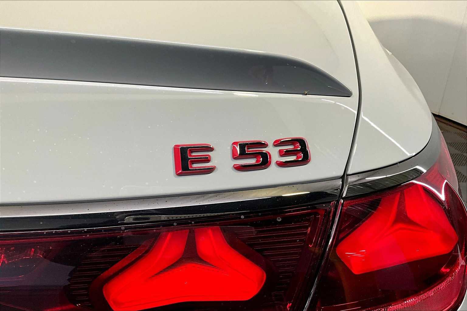 New 2026 Mercedes-Benz E 53 AMG e 4MATIC Sedan image 6