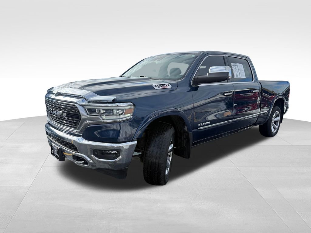 Used 2022 RAM 1500 Limited w/ Cold Weather Group AWD/4WD image 3