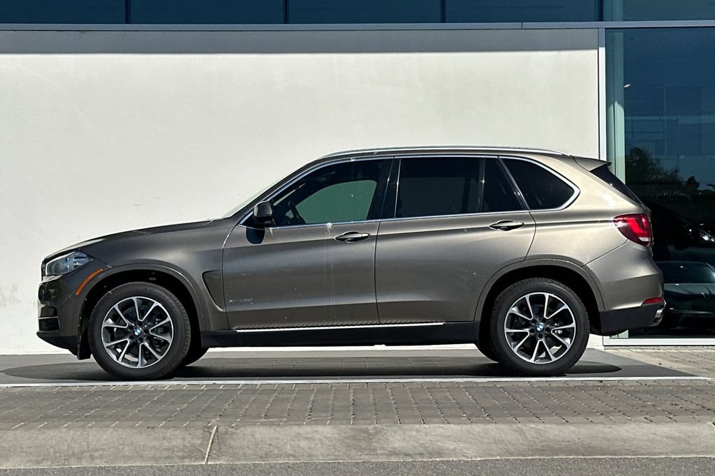 Used 2017 BMW X5 xDrive35i AWD/4WD image 6