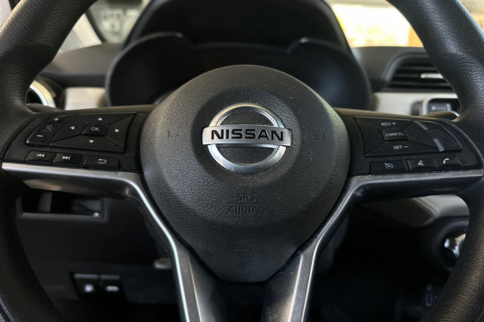 Used 2020 Nissan Versa SV FWD image 24