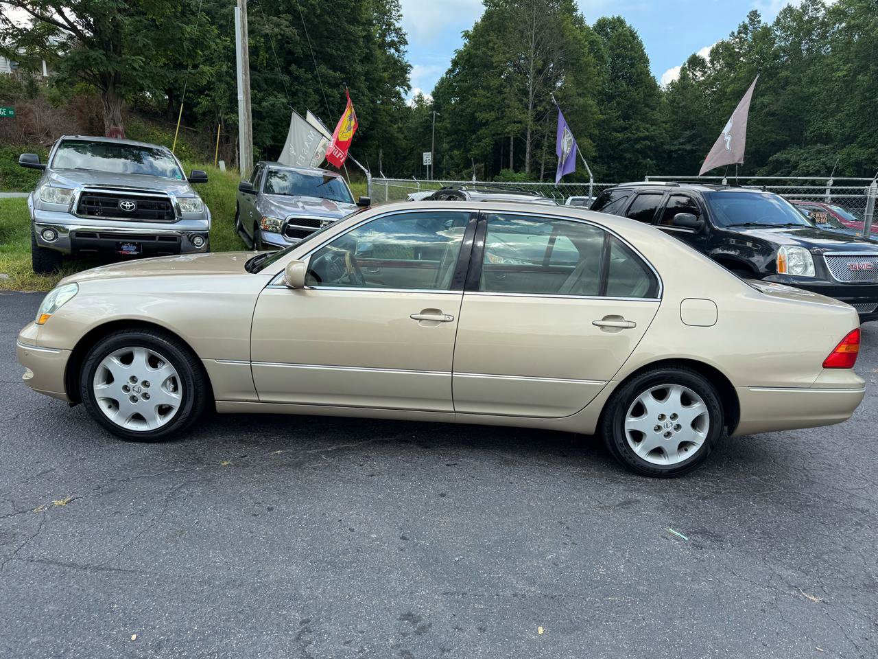 Used 2003 Lexus LS 430 RWD image 4