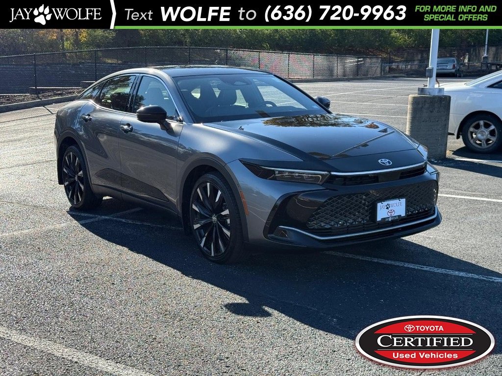 Certified 2025 Toyota Crown Platinum