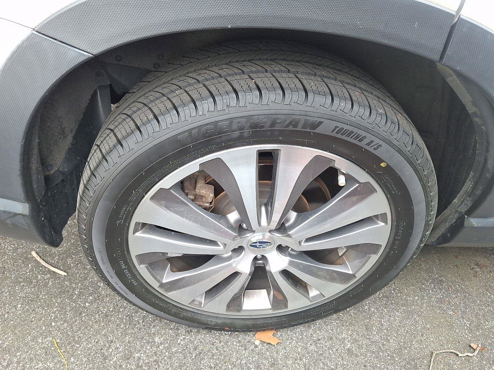 Used 2021 Subaru Ascent Limited w/ Technology Package image 8