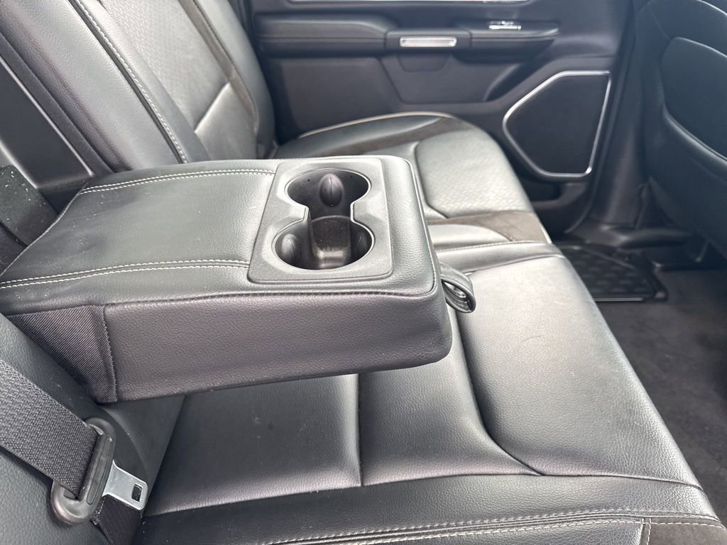 Used 2022 RAM 1500 Laramie AWD/4WD image 39