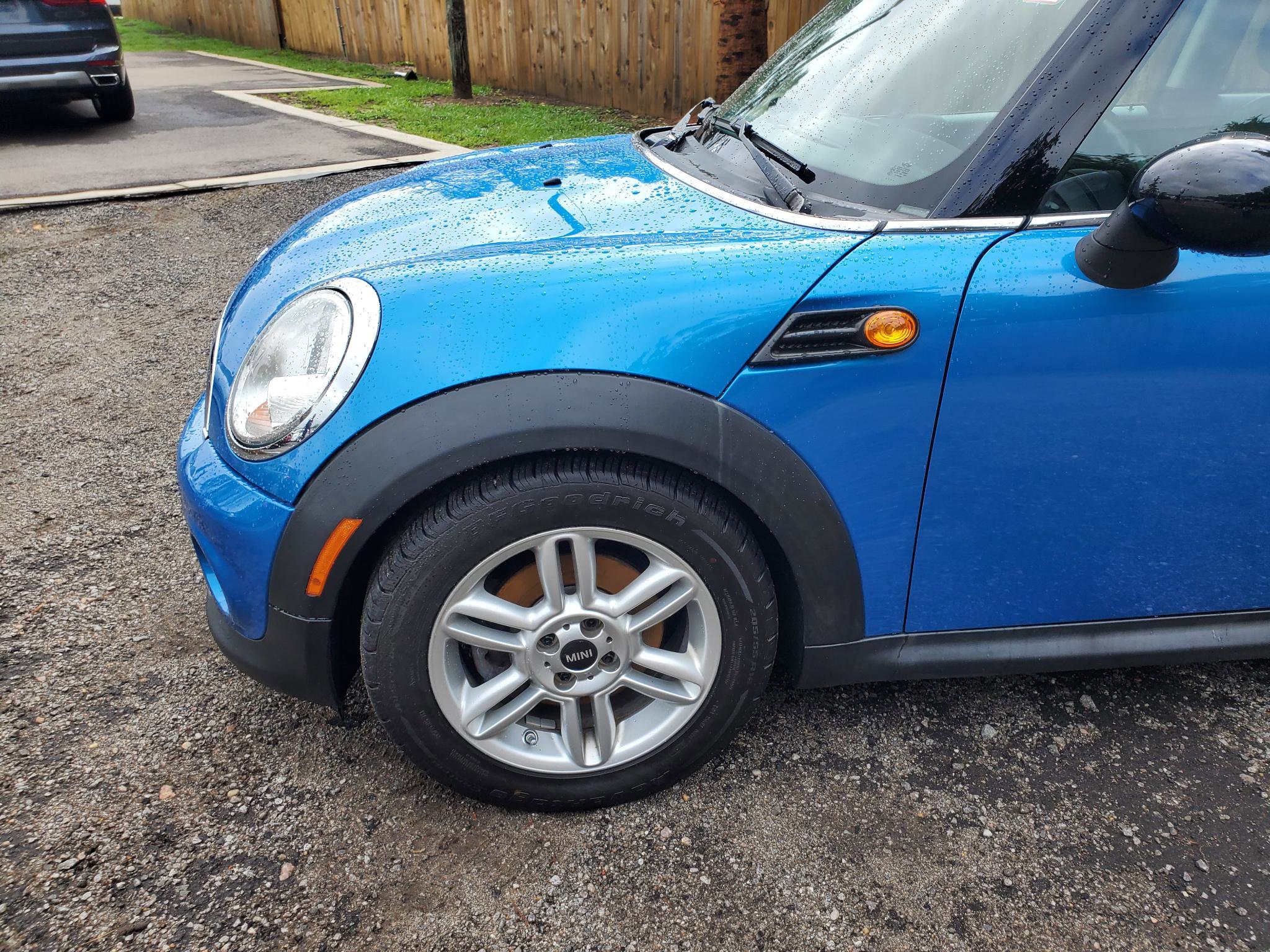 Used 2011 MINI Cooper Hardtop FWD image 12