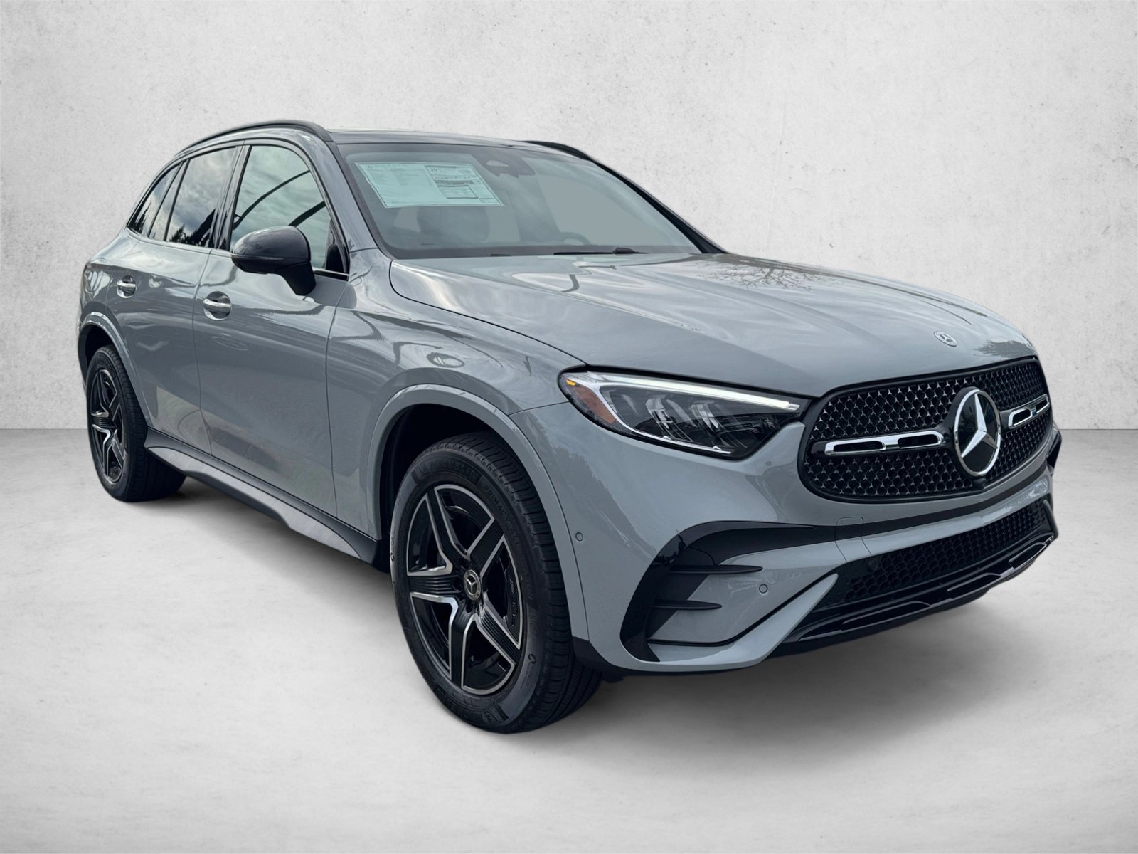 New 2027 Mercedes-Benz GLC 300 4MATIC image 3