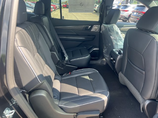 New 2027 Buick Enclave Avenir AWD/4WD image 14