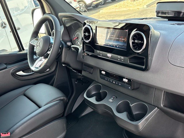 New 2026 Mercedes-Benz Sprinter 2500 image 27
