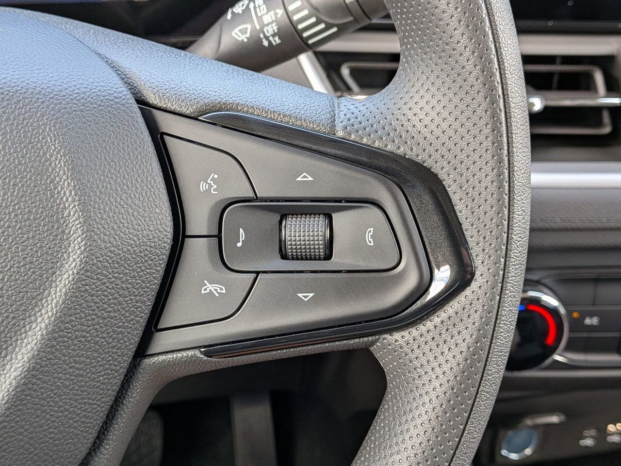 New 2026 Chevrolet TrailBlazer LS w/ LS Convenience Package FWD image 12