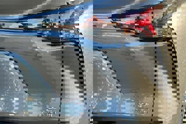 Used 2024 Toyota Sienna XLE w/ XLE Plus Package FWD image 35