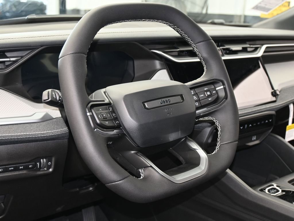 New 2026 Jeep Cherokee Laredo AWD/4WD image 13