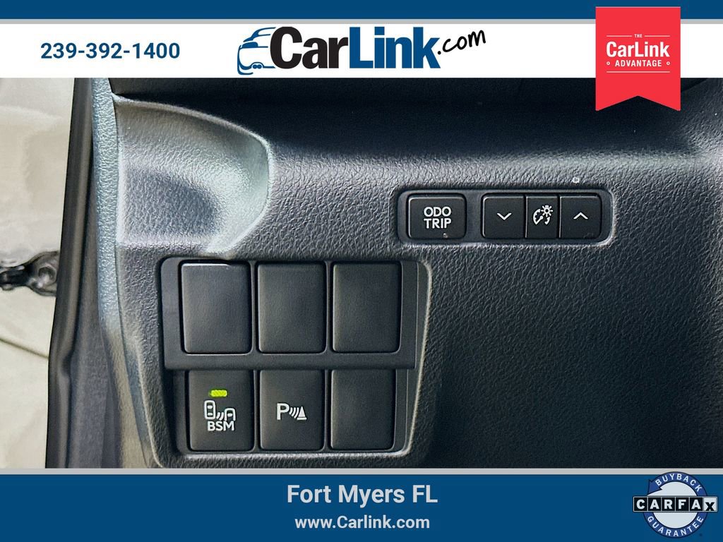 Used 2016 Lexus IS 300 AWD w/ Navigation System Package image 12