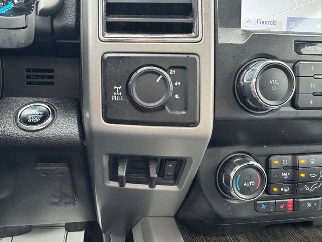 Used 2021 Ford F350 Lariat w/ Tremor Off-Road Package image 29