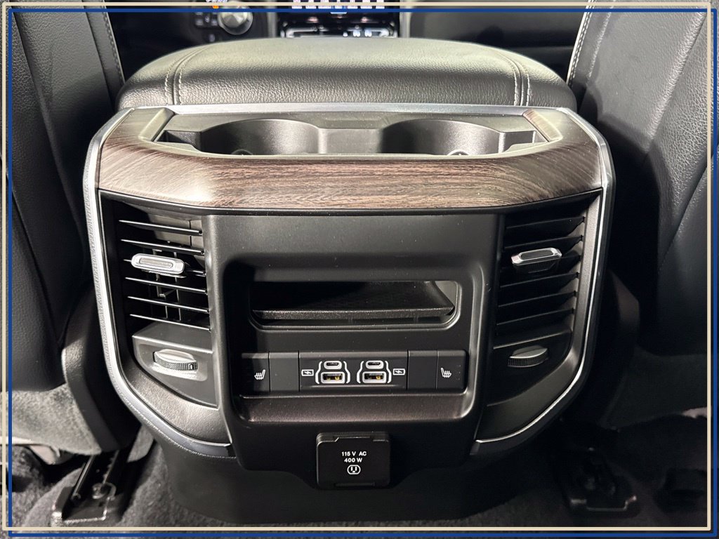Used 2026 RAM 1500 Laramie AWD/4WD image 38